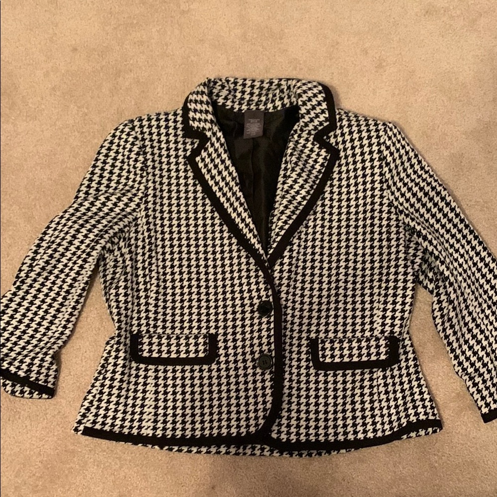 Covington Black and White Blazer